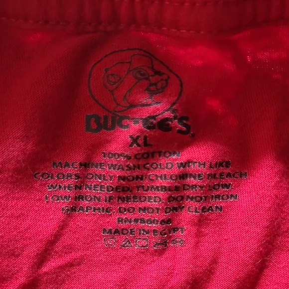 Buc-ee's Red Classic Yellow Beaver  Logo Tee Tshirt Unisex Top Size XL - Picture 9 of 9